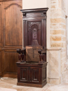 Vue avec assise relevée. © Région Bourgogne-Franche-Comté, Inventaire du patrimoine