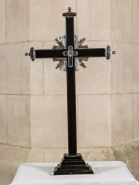 Croix-reliquaire de la Vraie Croix. © Région Bourgogne-Franche-Comté, Inventaire du patrimoine