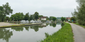 Vue du port. © Région Bourgogne-Franche-Comté, Inventaire du patrimoine