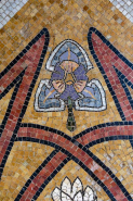 Bordure, détail, iris. © Région Bourgogne-Franche-Comté, Inventaire du patrimoine