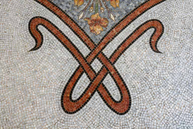 Motif du centre, détail, entrelacs de style Art Nouveau. © Région Bourgogne-Franche-Comté, Inventaire du patrimoine
