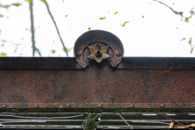 Portique de jardin © Région Bourgogne-Franche-Comté, Inventaire du patrimoine