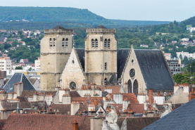 Église paroissiale théâtre © Région Bourgogne-Franche-Comté, Inventaire du patrimoine