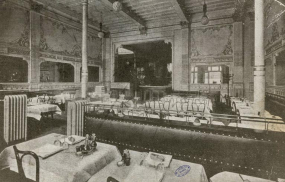 Salle de spectacle cinéma hôtel de voyageurs restaurant © Région Bourgogne-Franche-Comté, Inventaire du patrimoine