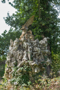 Groupe sculpté © Région Bourgogne-Franche-Comté, Inventaire du patrimoine