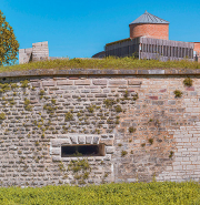 Fortification d'agglomération château fort © Région Bourgogne-Franche-Comté, Inventaire du patrimoine