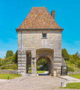 Fortification d'agglomération © Région Bourgogne-Franche-Comté, Inventaire du patrimoine