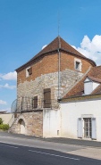 Fortification d'agglomération tour © Région Bourgogne-Franche-Comté, Inventaire du patrimoine