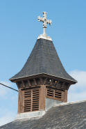 Campanile croix de faîtage © Région Bourgogne-Franche-Comté, Inventaire du patrimoine