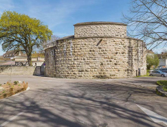 Fortification d'agglomération tour © Région Bourgogne-Franche-Comté, Inventaire du patrimoine