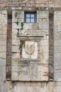 Fortification d'agglomération château fort © Région Bourgogne-Franche-Comté, Inventaire du patrimoine