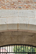 Fortification d'agglomération château fort © Région Bourgogne-Franche-Comté, Inventaire du patrimoine