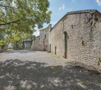 Fortification d'agglomération tour © Région Bourgogne-Franche-Comté, Inventaire du patrimoine