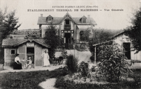 Établissement thermal © Région Bourgogne-Franche-Comté, Inventaire du patrimoine