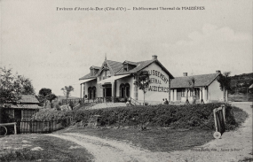 Établissement thermal © Région Bourgogne-Franche-Comté, Inventaire du patrimoine