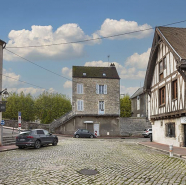 Fortification d'agglomération tour © Région Bourgogne-Franche-Comté, Inventaire du patrimoine