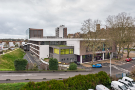 Centre culturel gymnase bourse du travail © Région Bourgogne-Franche-Comté, Inventaire du patrimoine