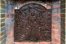 Plaque de cheminée © Région Bourgogne-Franche-Comté, Inventaire du patrimoine