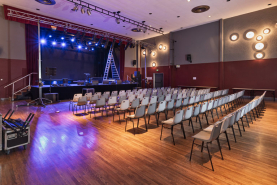 Cinéma cercle de sociabilité salle des fêtes © Région Bourgogne-Franche-Comté, Inventaire du patrimoine