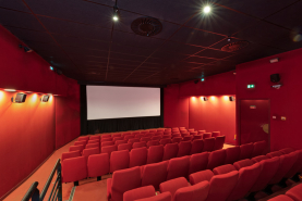 Cinéma cercle de sociabilité salle des fêtes © Région Bourgogne-Franche-Comté, Inventaire du patrimoine