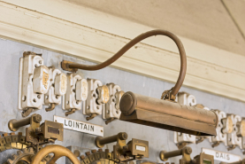 Théâtre tableau de commande © Région Bourgogne-Franche-Comté, Inventaire du patrimoine