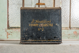 Machine à imprimer par pochoir © Région Bourgogne-Franche-Comté, Inventaire du patrimoine