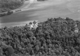 Château fort © Région Bourgogne-Franche-Comté, Inventaire du patrimoine