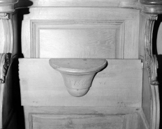 Détail : miséricorde datée de 1756. © Région Bourgogne-Franche-Comté, Inventaire du patrimoine
