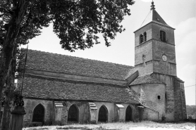 Façade latérale gauche. © Région Bourgogne-Franche-Comté, Inventaire du patrimoine