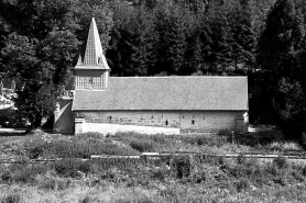 Façade latérale droite. © Région Bourgogne-Franche-Comté, Inventaire du patrimoine