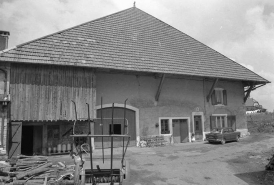 Ferme cadastrée 1934 C 126-127, située rue de la Chapelle, datée de 1748 : façade latérale gauche. © Région Bourgogne-Franche-Comté, Inventaire du patrimoine