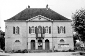 Façade antérieure. © Région Bourgogne-Franche-Comté, Inventaire du patrimoine