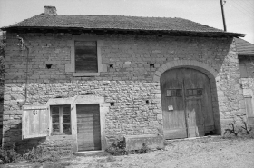 Façade antérieure : vue rapprochée. © Région Bourgogne-Franche-Comté, Inventaire du patrimoine