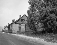 Façade latérale droite. © Région Bourgogne-Franche-Comté, Inventaire du patrimoine