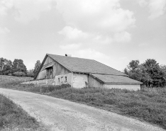 Façades postérieure et latérale gauche. © Région Bourgogne-Franche-Comté, Inventaire du patrimoine