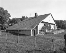 Façades antérieure et latérale gauche. © Région Bourgogne-Franche-Comté, Inventaire du patrimoine