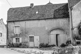 Ferme cadastrée AD 329 : façade antérieure. © Région Bourgogne-Franche-Comté, Inventaire du patrimoine