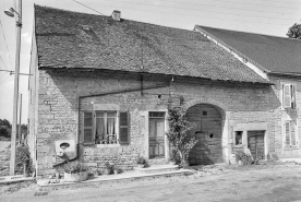 Ferme cadastrée D2 230 : façade antérieure © Région Bourgogne-Franche-Comté, Inventaire du patrimoine