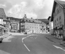 Vue depuis la Grande Rue. © Région Bourgogne-Franche-Comté, Inventaire du patrimoine