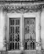 Fenêtre sur rue, à l'étage. © Région Bourgogne-Franche-Comté, Inventaire du patrimoine