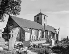 Façade latérale gauche et chevet © Région Bourgogne-Franche-Comté, Inventaire du patrimoine