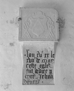 Inscriptions : pierre de fondation de la chapelle. © Région Bourgogne-Franche-Comté, Inventaire du patrimoine