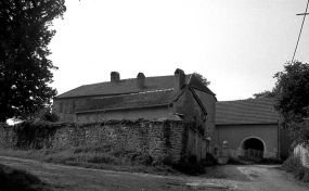 Vue d'ensemble des bâtiments. © Région Bourgogne-Franche-Comté, Inventaire du patrimoine