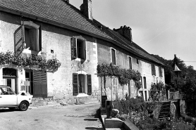 Façade antérieure. © Région Bourgogne-Franche-Comté, Inventaire du patrimoine Façade antérieure. © Région Bourgogne-Franche-Comté, Inventaire du patrimoine