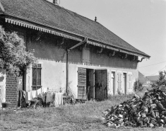 Maison cadastrée AC 251 ; façade postérieure. © Région Bourgogne-Franche-Comté, Inventaire du patrimoine