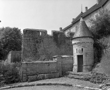 Détail des remparts. © Région Bourgogne-Franche-Comté, Inventaire du patrimoine