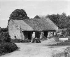 Vue générale de la façade antérieure. © Région Bourgogne-Franche-Comté, Inventaire du patrimoine