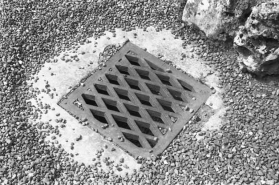 Grille d'égout. © Région Bourgogne-Franche-Comté, Inventaire du patrimoine