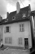 Façade antérieure de l'habitation sur rue Saint-Hilaire. © Région Bourgogne-Franche-Comté, Inventaire du patrimoine