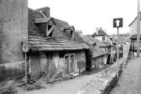 Maison d'ouvrier ; alignement rue de la Poste : trois-quarts gauche © (c) Région Bourgogne-Franche-Comté, Inventaire du patrimoine